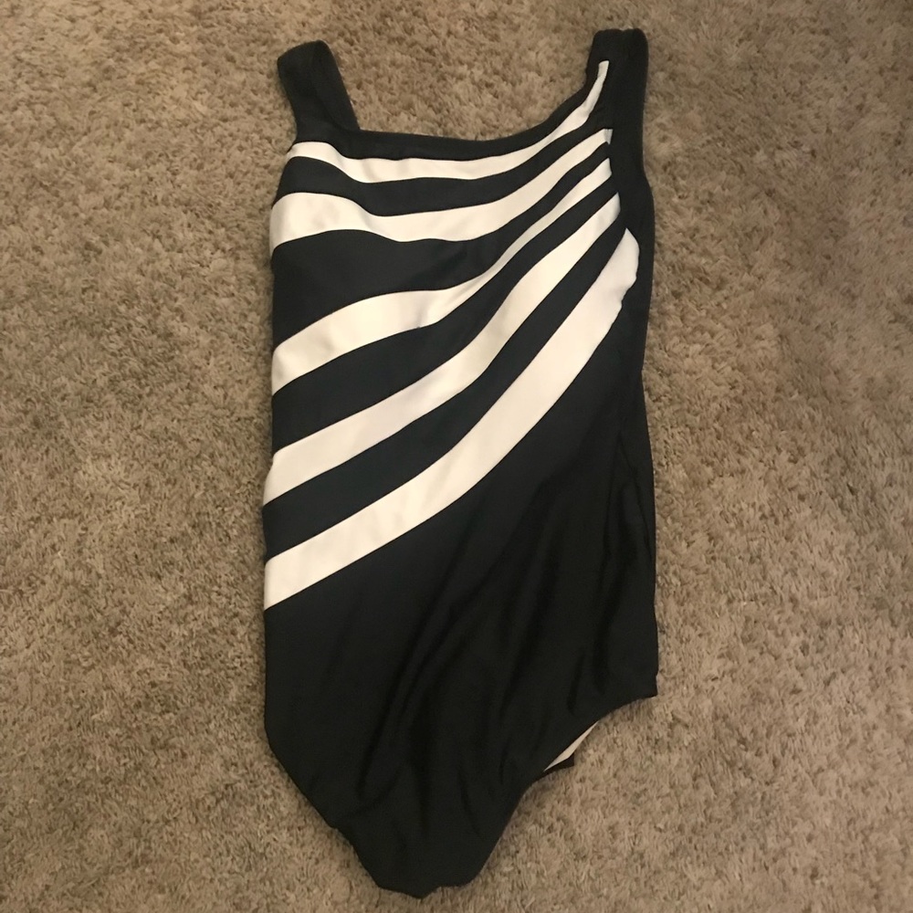 Delta Burke Women’s One Piece Swimsuit